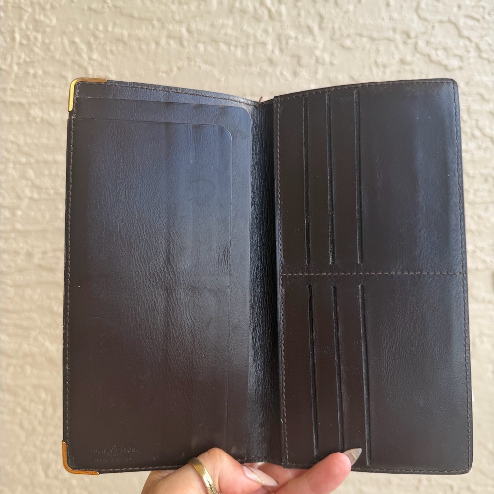 Louis Vuitton Black and Brown Monogram Wallet - Picture 3 of 7